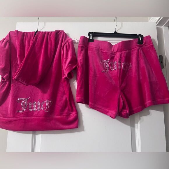 JUICY COUTURE OG BLING RHINESTONE VELOUR VIXEN PINK SHORT-SLEEVE & SHORT SET NWT